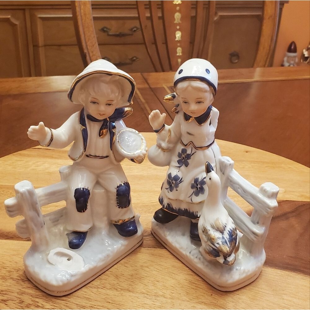 Porcelain man and woman - Picture 2 of 3